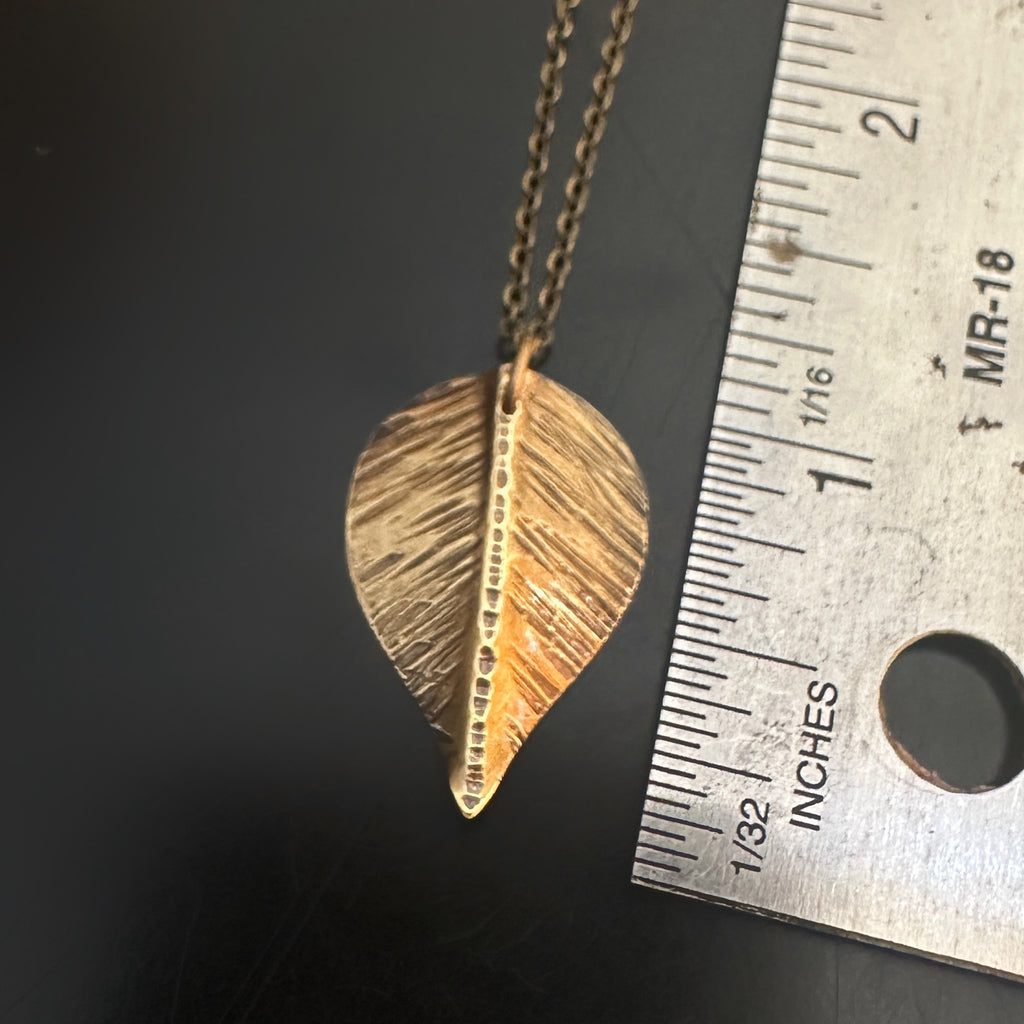 large brass leaf measurement