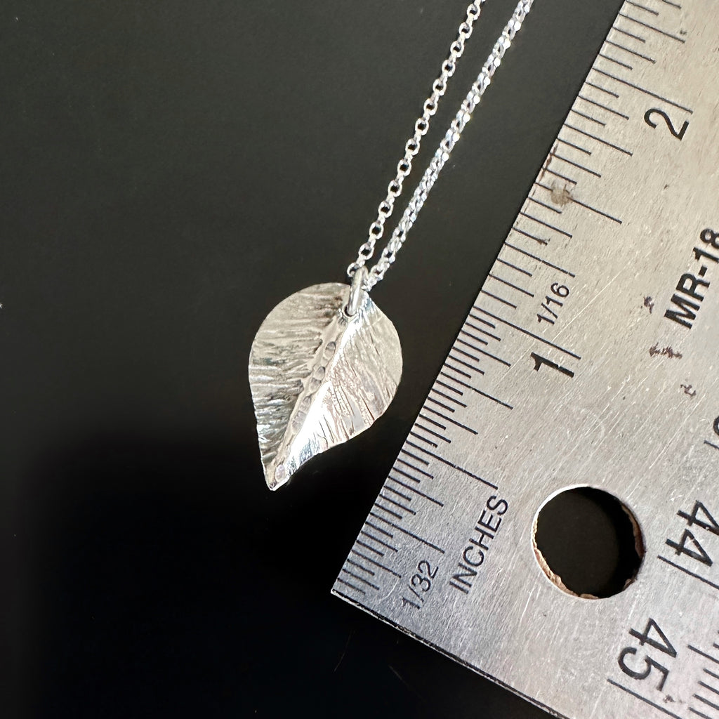 small handmade sterling silver leaf pendant necklace measurement