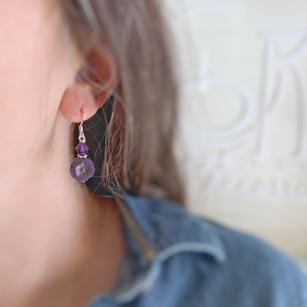 Atlantis Earrings - Rainbow Sapphire - White Gold