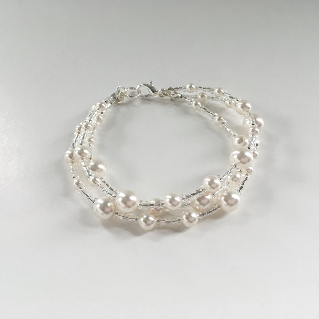 Handmade White and Grey Crystal Beaded Bracelet – IsaMar Creations