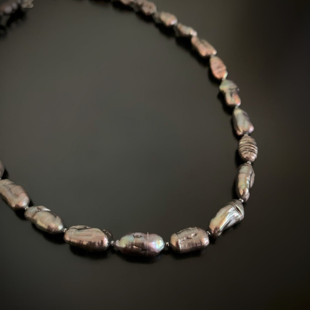 Grey Baroque Biwa Pearl Necklace