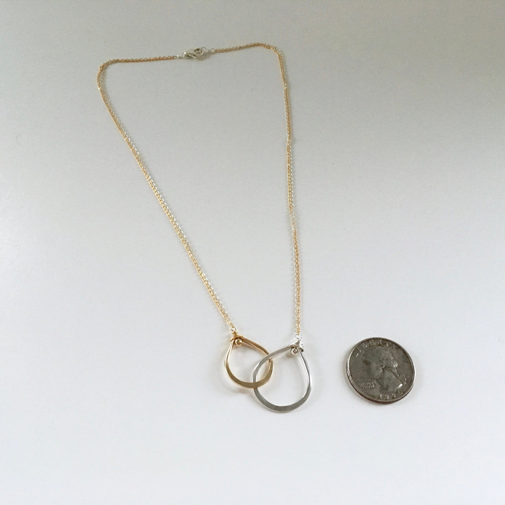 Stella and dot eternity necklace on sale