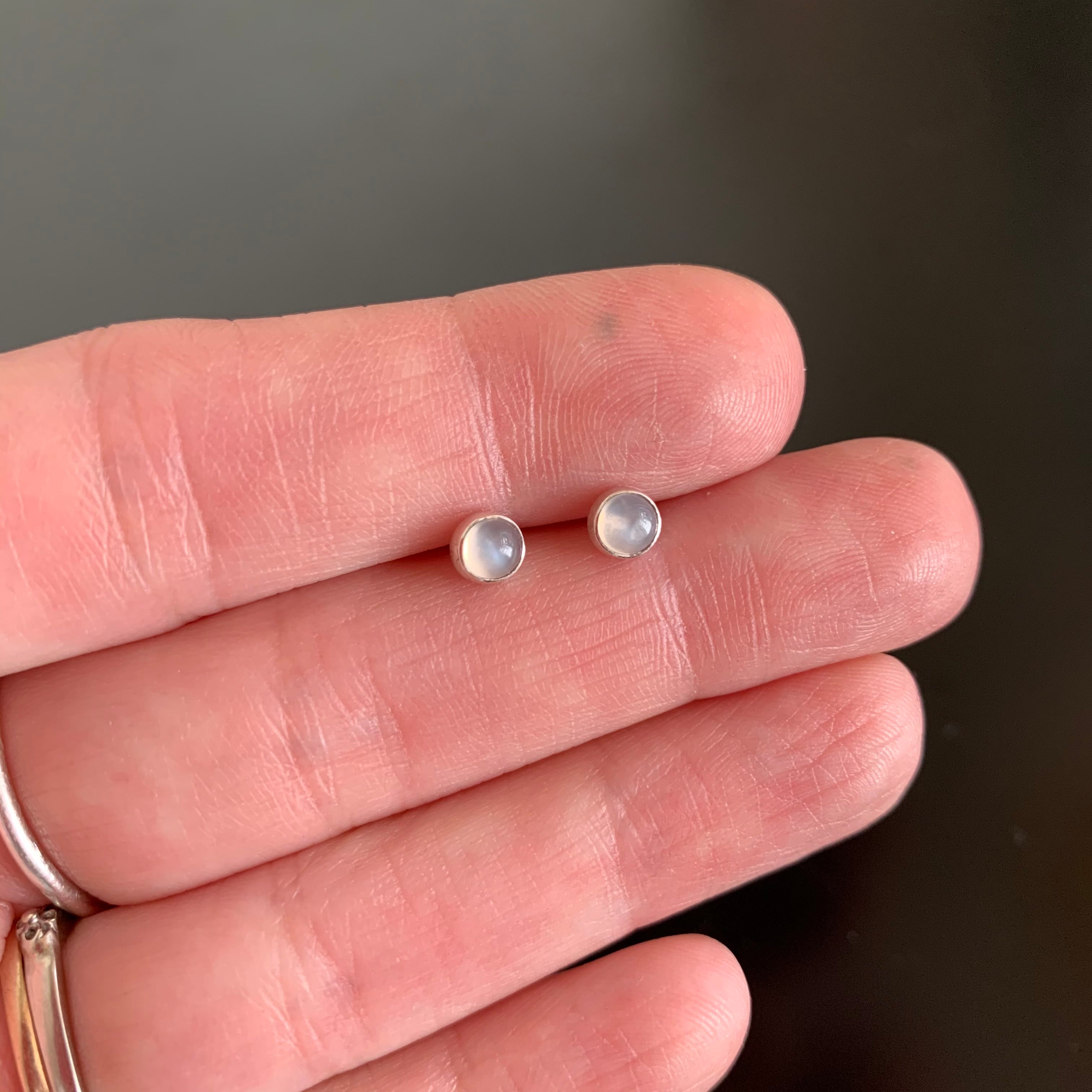White moonstone earrings deals